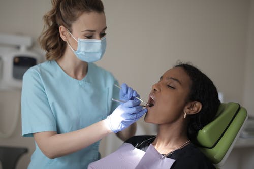 临床上植牙都有哪些技术呢，即刻植牙有哪些优势？