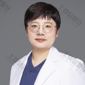 李莉