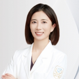 薛桃