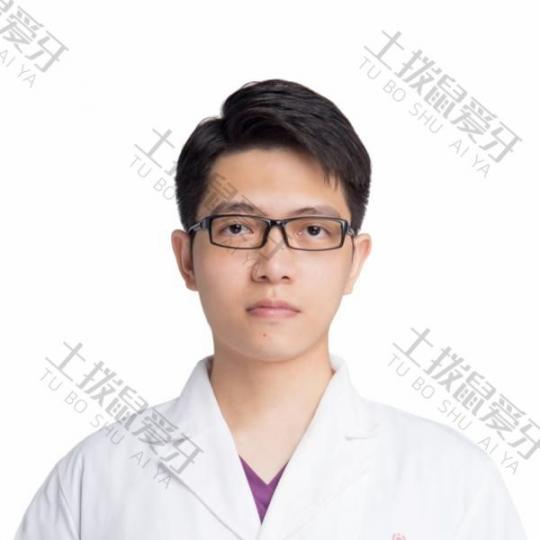 谭业鹏