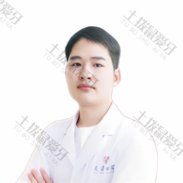 蓝伟坤