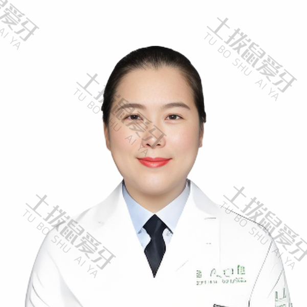 李佳莹
