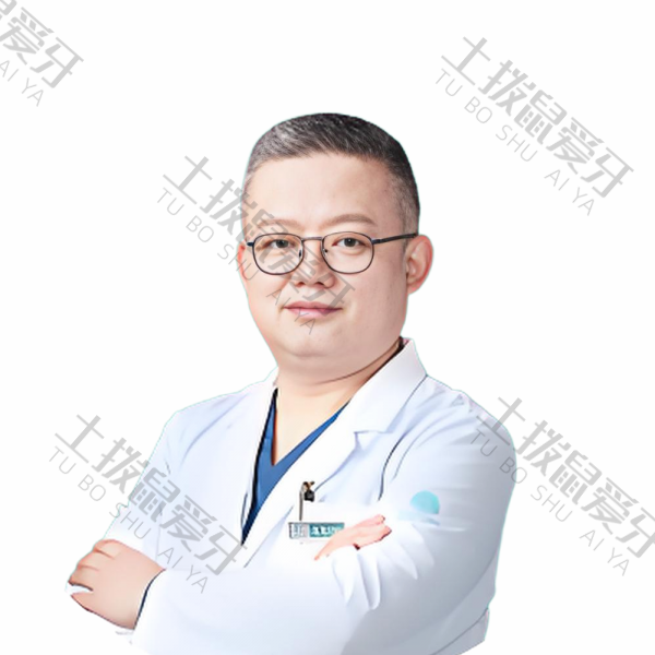李璞