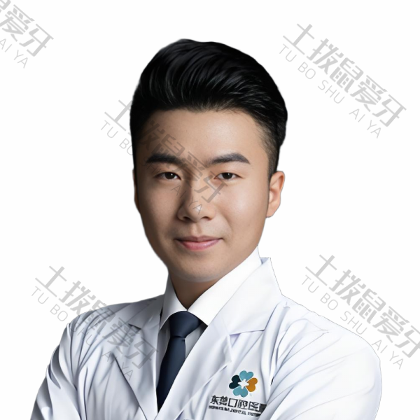 李忠玮