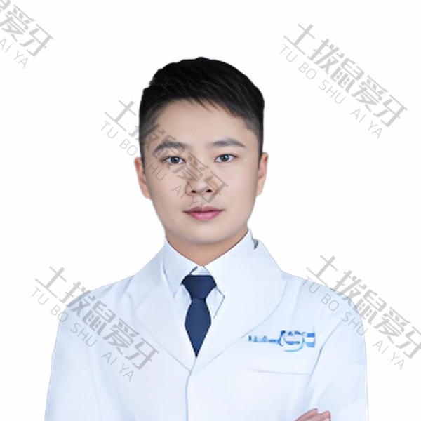 李昊