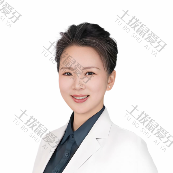 杨麟