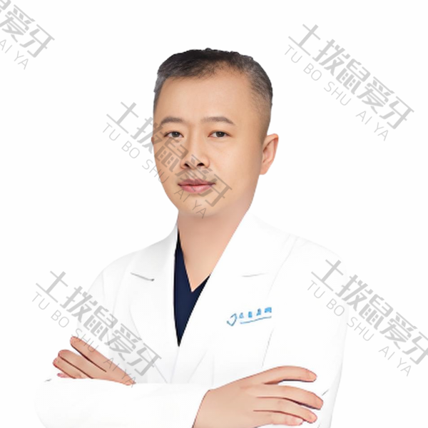 李建君