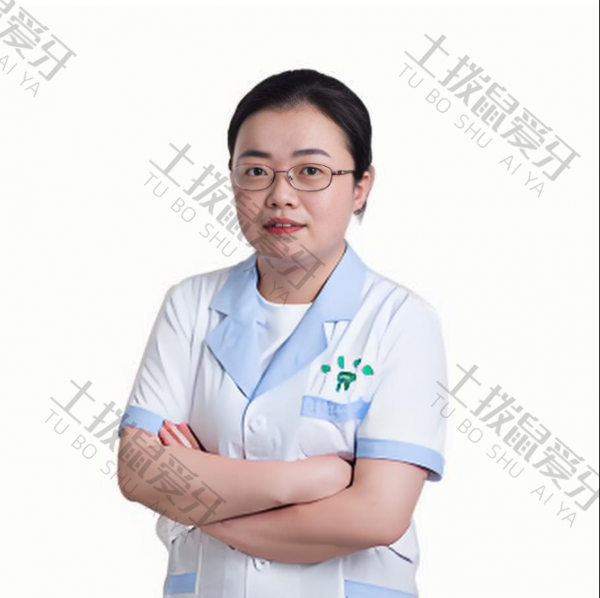 郝红琼