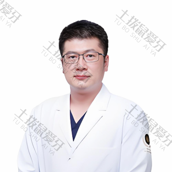 王哲鸣
