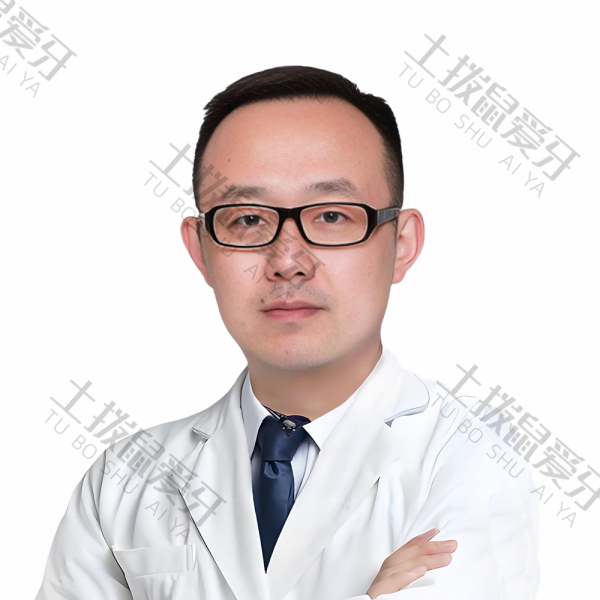 邓刚