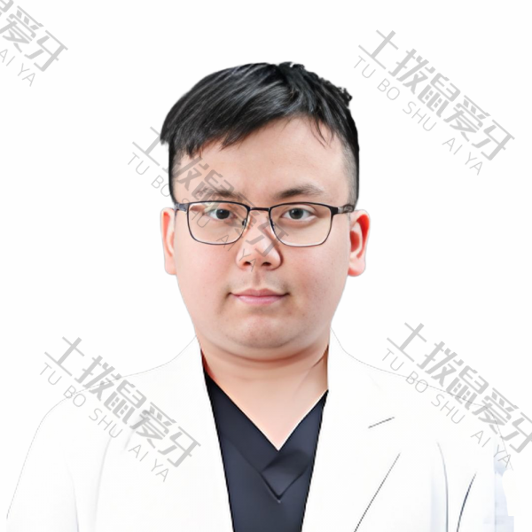鄂睿