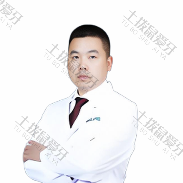 陈立