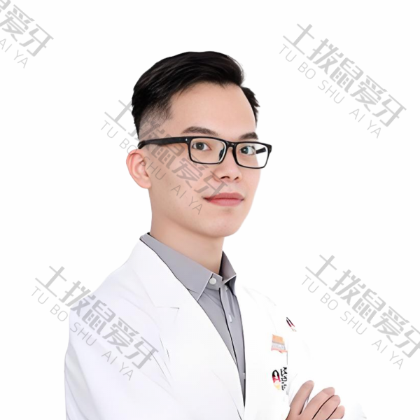 周孟云