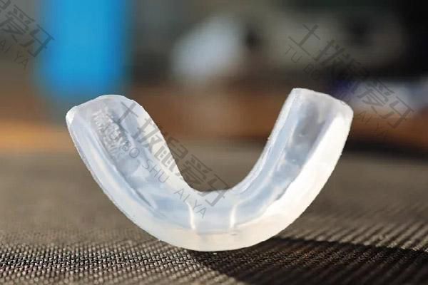 mrc牙齿矫正器一般需戴多长时间