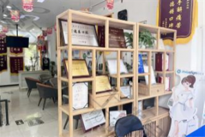 北京牙适乐口腔（罗兰店）