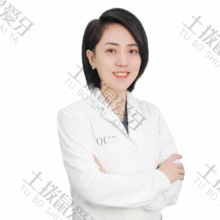 天津和平区微笑青澄口腔费丽思医生，正雅隐形矫正22000-30000元